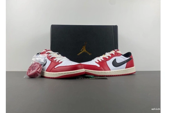 Rep EP HQ6998-600  Air 1 HQ6998-600  Jordan OG “Chicago” Low 0224